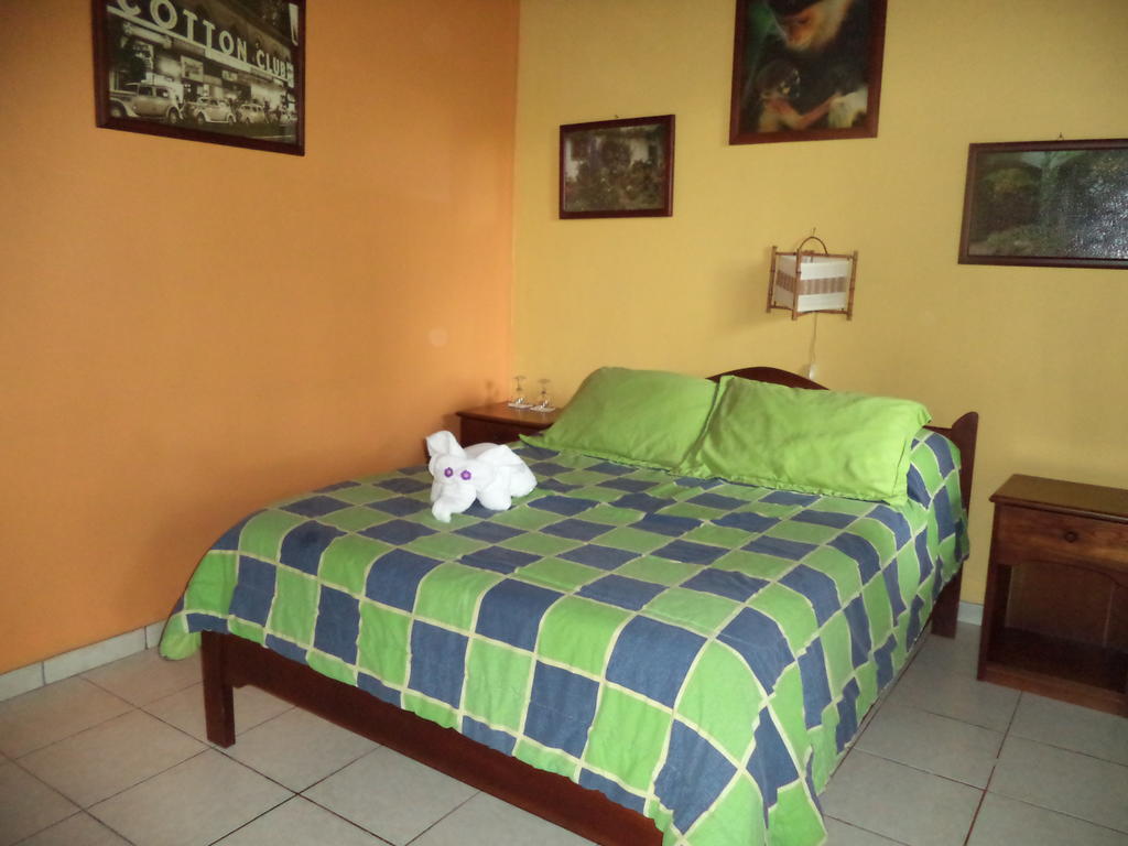 Hotel Vagabondo La Fortuna Quarto foto
